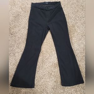 Ms. Cello black flared jeans size 1x